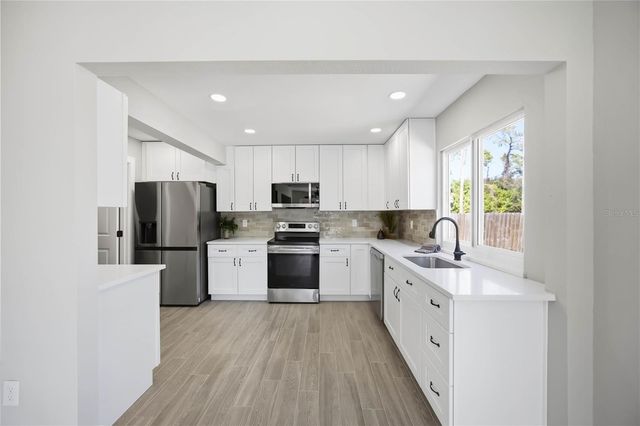 1302 EAGLE STREET, Port Charlotte, FL 33952