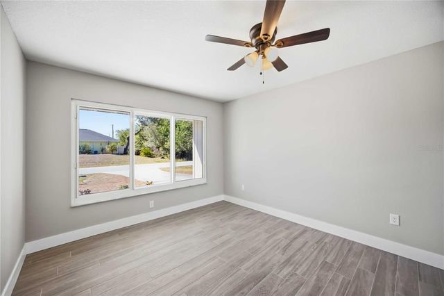 1302 EAGLE STREET, Port Charlotte, FL 33952