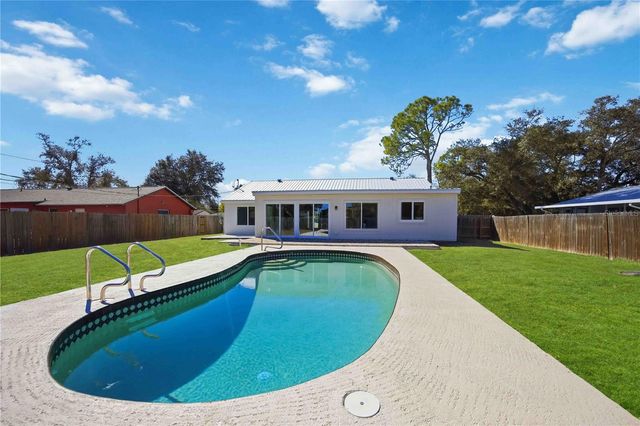 1302 EAGLE STREET, Port Charlotte, FL 33952