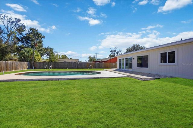 1302 EAGLE STREET, Port Charlotte, FL 33952