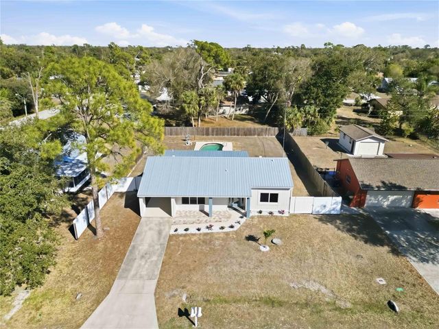 1302 EAGLE STREET, Port Charlotte, FL 33952