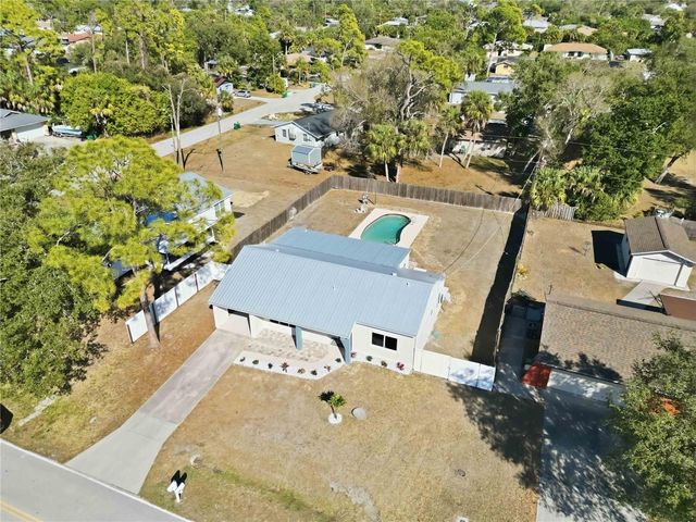 1302 EAGLE STREET, Port Charlotte, FL 33952
