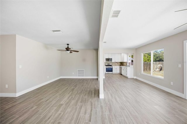 1302 EAGLE STREET, Port Charlotte, FL 33952