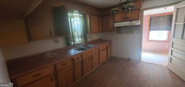 810 Laura Street, Glennville, GA 30427