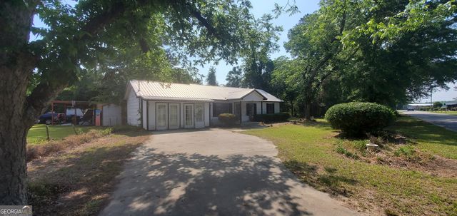 810 Laura Street, Glennville, GA 30427