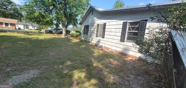 810 Laura Street, Glennville, GA 30427