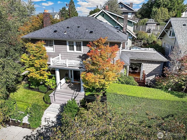 2320 Nob Hill Avenue N, Seattle, WA 98109