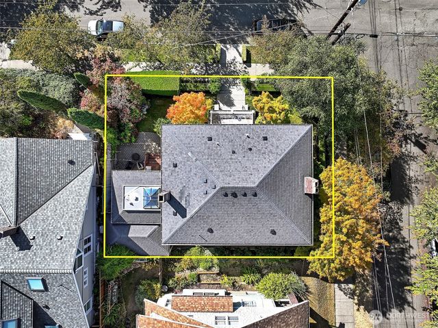 2320 Nob Hill Avenue N, Seattle, WA 98109