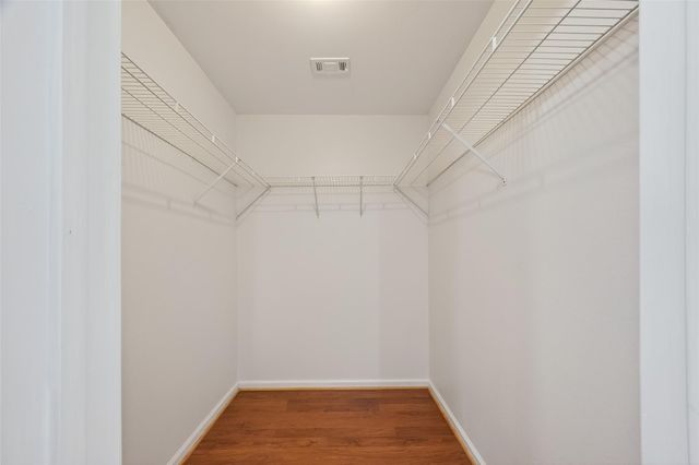 9927 Glenkirk Drive, Houston, TX 77089