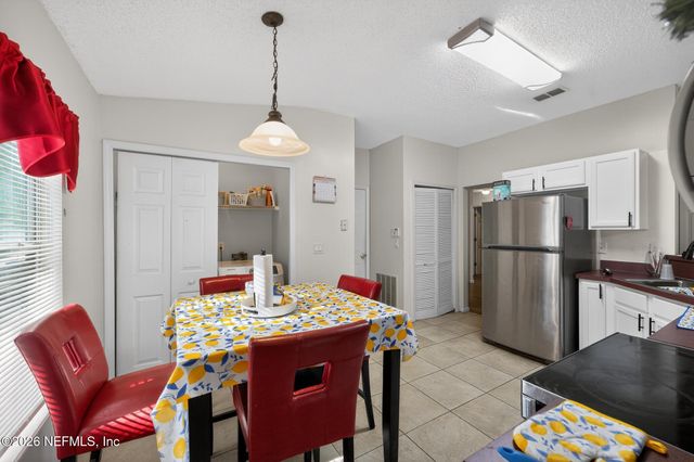 12328 SUMTER SQUARE Drive, Jacksonville, FL 32218