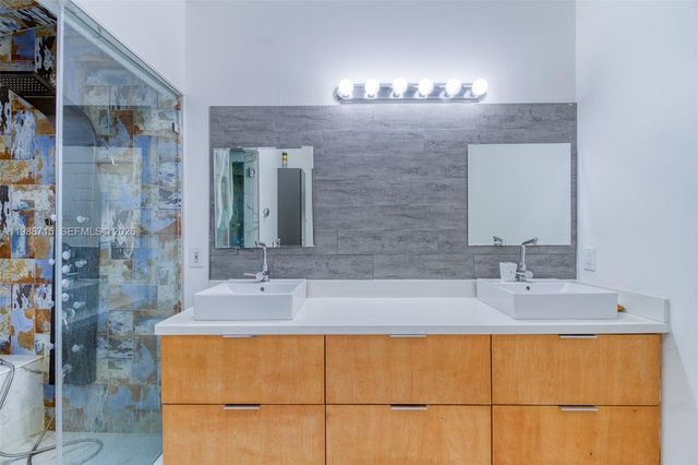 3464 SW 51st St, Hollywood, FL 33312