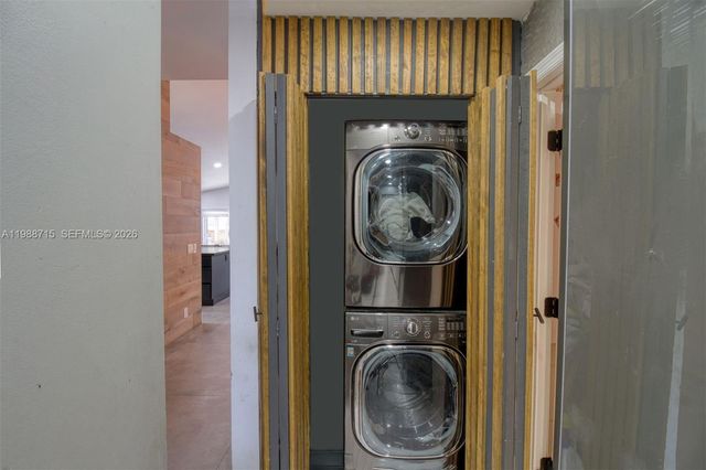 3464 SW 51st St, Hollywood, FL 33312