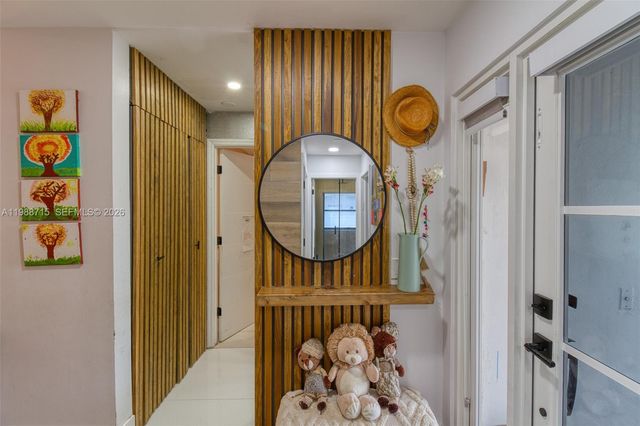 3464 SW 51st St, Hollywood, FL 33312