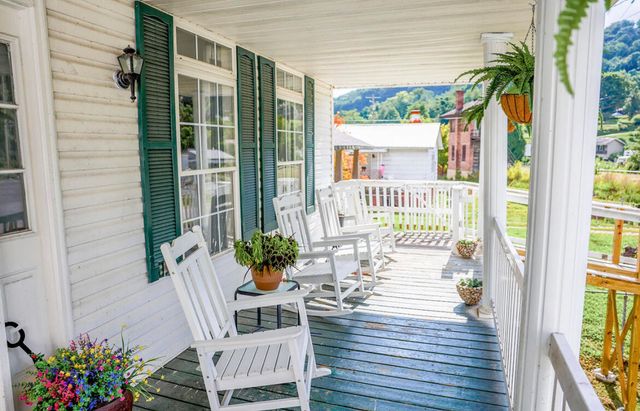 381 N Highway 413, Baxter, KY 40806