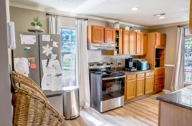 381 N Highway 413, Baxter, KY 40806