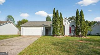3532 Oak Leaf Court, Rex, GA 30273