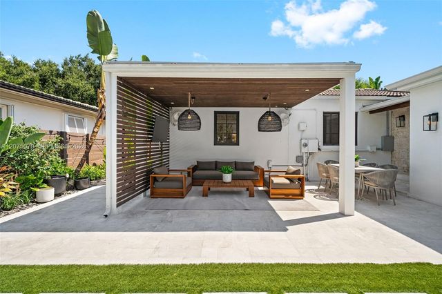 235 NE 90th Street, El Portal, FL 33138