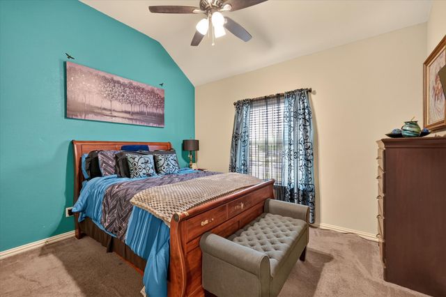 902 Nikki Drive, Cedar Hill, TX 75104