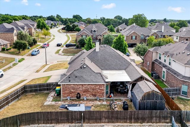 902 Nikki Drive, Cedar Hill, TX 75104