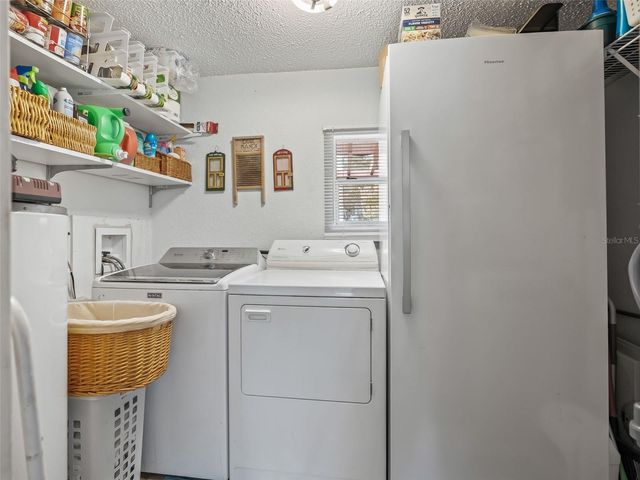 1424 S US 301, Sumterville, FL 33585