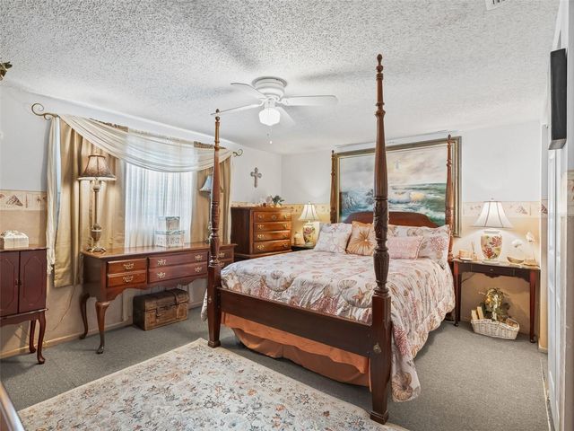 1424 S US 301, Sumterville, FL 33585