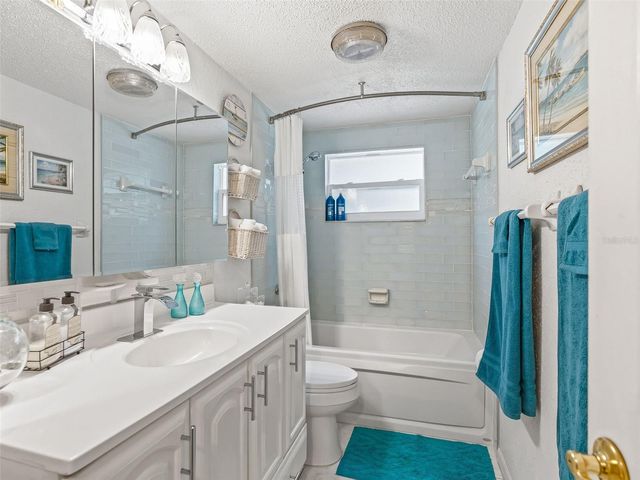 1424 S US 301, Sumterville, FL 33585