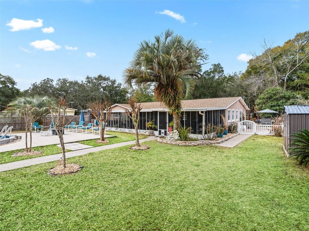 1424 S US 301, Sumterville, FL 33585