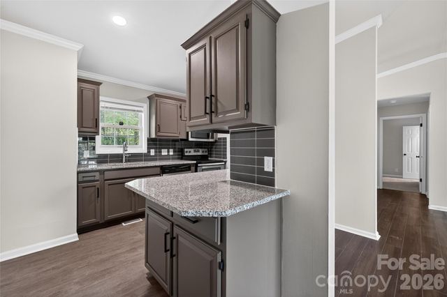 5000 Kerr Lane, Charlotte, NC 28216