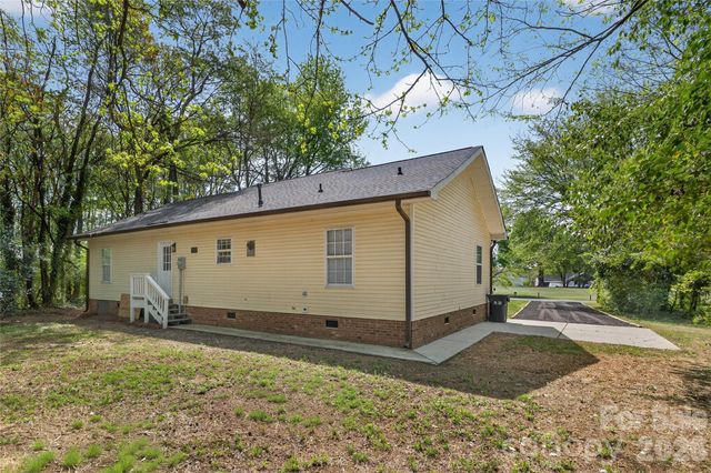 5000 Kerr Lane, Charlotte, NC 28216