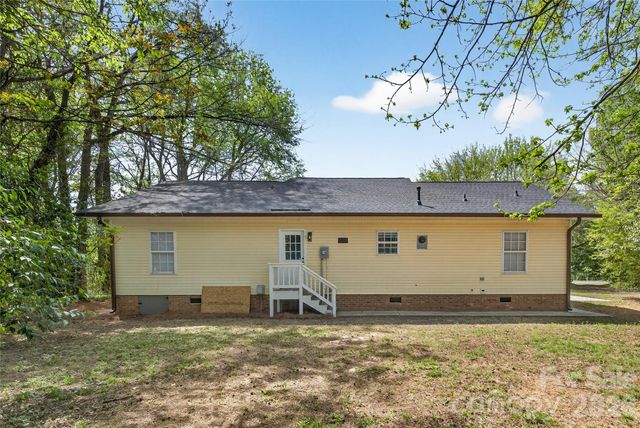 5000 Kerr Lane, Charlotte, NC 28216