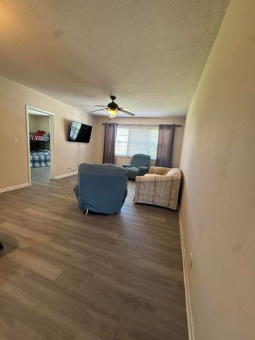 2851 E Golf Boulevard 206, Pompano Beach, FL 33064