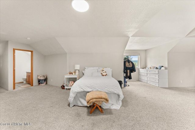 117 Old Forest RD, Spirit Lake, ID 83869