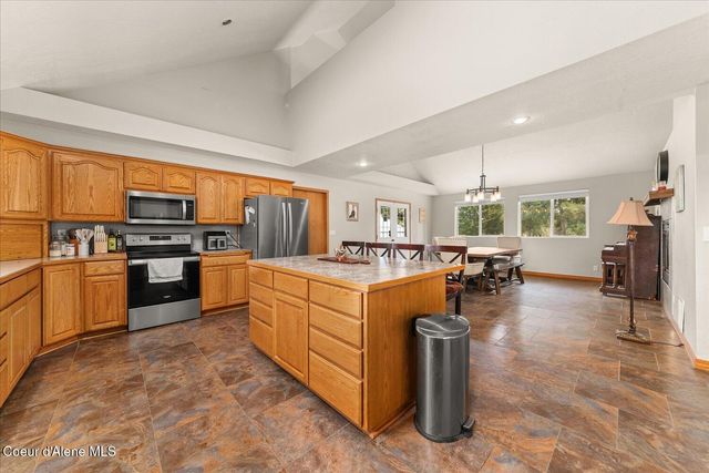 117 Old Forest RD, Spirit Lake, ID 83869
