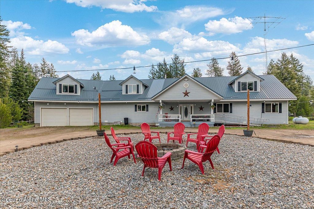 117 Old Forest RD, Spirit Lake, ID 83869