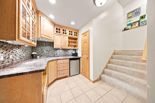605 Knollwood Drive, Hudson, WI 54016