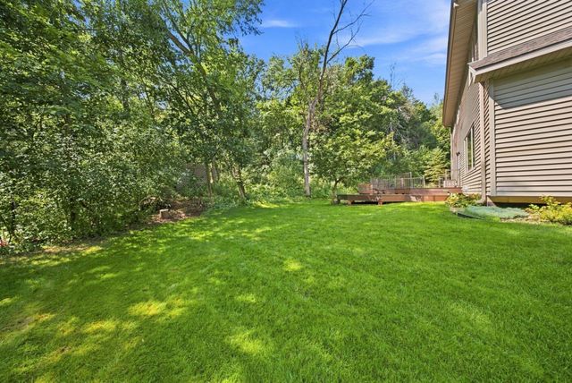 605 Knollwood Drive, Hudson, WI 54016