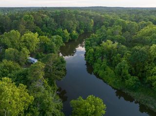 247 Fishermans Trail, Huntsville, TX 77320