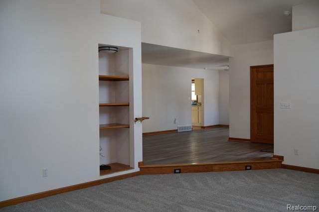 1890 Welch Road, Commerce Charter Township, MI 48390