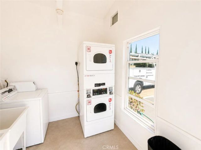 825 W La Palma 46, Anaheim, CA 92801