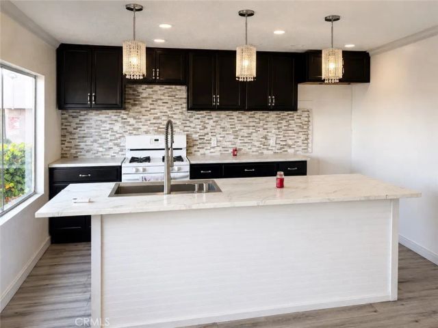 825 W La Palma 46, Anaheim, CA 92801
