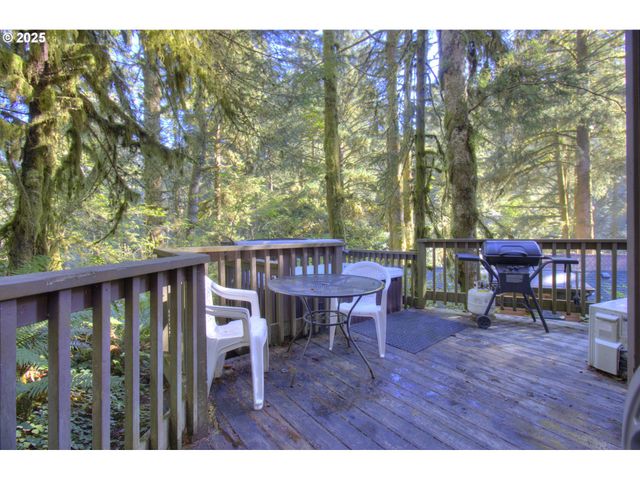 19921 WHALESHEAD Rd C15, Brookings, OR 97415