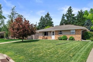 4254 Pine Ridge LANE, Racine, WI 53403