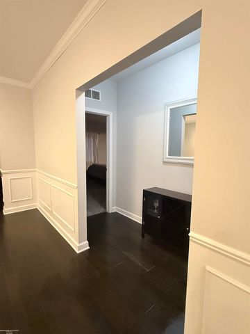 5531 Arbor Chase Drive, Ann Arbor, MI 48103