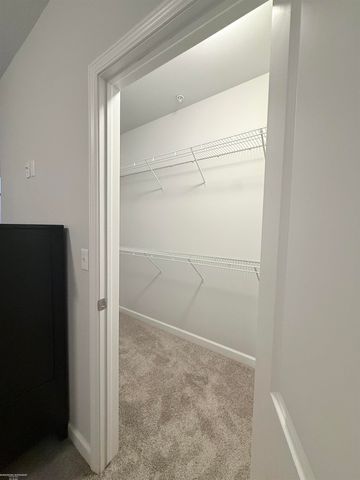 5531 Arbor Chase Drive, Ann Arbor, MI 48103
