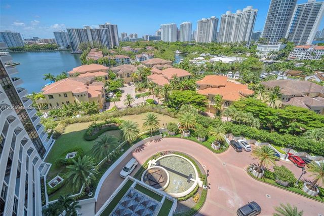 1000 W Island Blvd 1206, Aventura, FL 33160