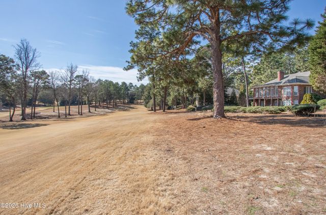 175 Brookhaven Road, Pinehurst, NC 28374
