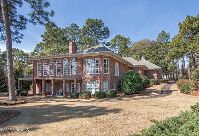 175 Brookhaven Road, Pinehurst, NC 28374