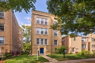1631 Monroe Street 2-3, Evanston, IL 60202