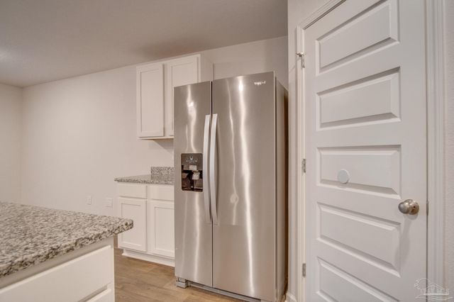 7408 Oak Lake Blvd, Pensacola, FL 32526