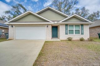 7408 Oak Lake Blvd, Pensacola, FL 32526